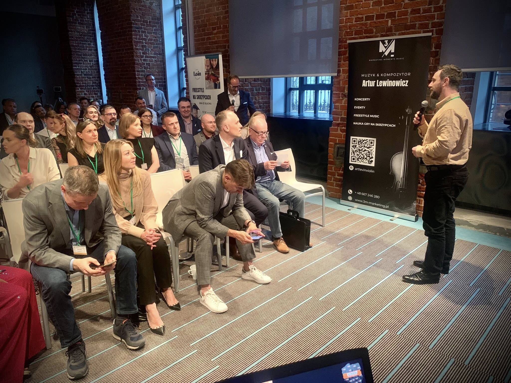 Kamil Dzikowski speaking at PKB314 Łódź